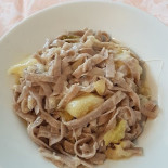 Tunina Comida
