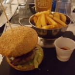 Pop's House Of Burger inside