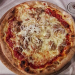 Trattoria Pizzeria Dolina food