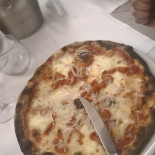 Pizzeria Paradise Dentro