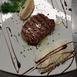 Villa Corin Comida