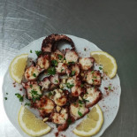 La Forastera food