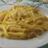 Il Grillo Nourriture