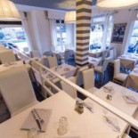 Pizzeria Da Sebastian inside