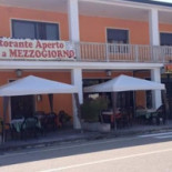Il Riscatto Ristopizzeria inside