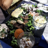 Divinity Beach Nourriture