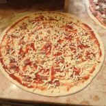 Pizzeria Da Asporto Pinko 2 food
