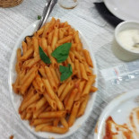 In Pausa Nourriture