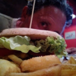 Dietro L'angolo Comida