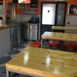 Joe Burger Dentro