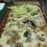 Pizzeria La Bruna food