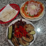 Punto Pizza food