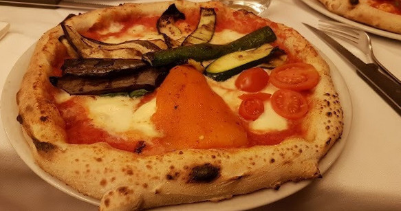 Enosteria Lipen Nourriture