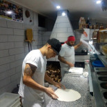 Mr. White Pizza Love Comida
