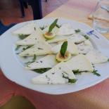La Lampara Comida