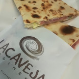 La Caveja Comida