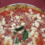 Pizzeria E Pub Old West Comida