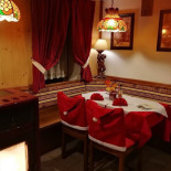 Pizzeria Jolly inside
