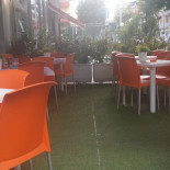 Le Sinine Food