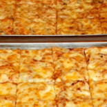 Pizza Dal Capitano food