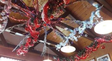 Trattoria Ski inside