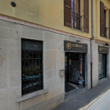 Robbiano Café Exterior