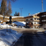 Rifugio Remauro outside