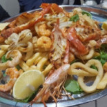 Pizzeria Griglieria food