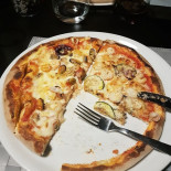 Il Carpaccio E Pizzeria Comida