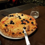 Pizzeria Royal food