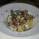 O' Scugnizzo Comida