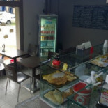Zitto E Mangia À l'intérieur