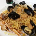 Pizzeria Pesa food