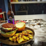Mino's Diner Cafe Nourriture