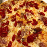 Pizzeria La Tavernetta food