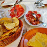 Omu Axiu Nourriture