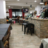 Mangia E Gioca À l'intérieur