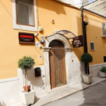 Al Borgo Saraceno inside