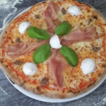 Pizzeria 5 Giornate Nourriture
