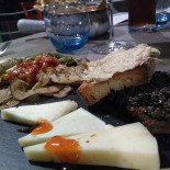 La Magia Del Lago food