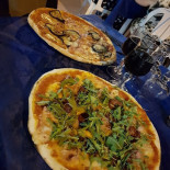 Il Gabbiano Pizzeria food