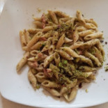 Pepe Rosa food