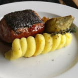 Rinuccio 1180 food