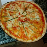 Happy Pizza food