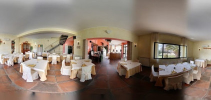 Il Parco Dei Cavalieri Steak House Pizzeria inside