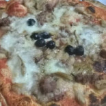 Pizzeria Del Cacciatore food