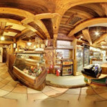 El Bait À l'intérieur