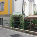 La Cantina inside