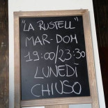 La Rustell Comida