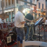 Square Dentro